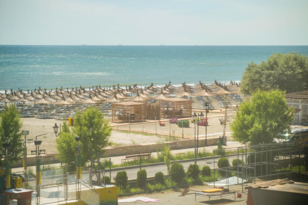 Golden Shell Apartment Mamaia Nord Năvodari Buitenkant foto